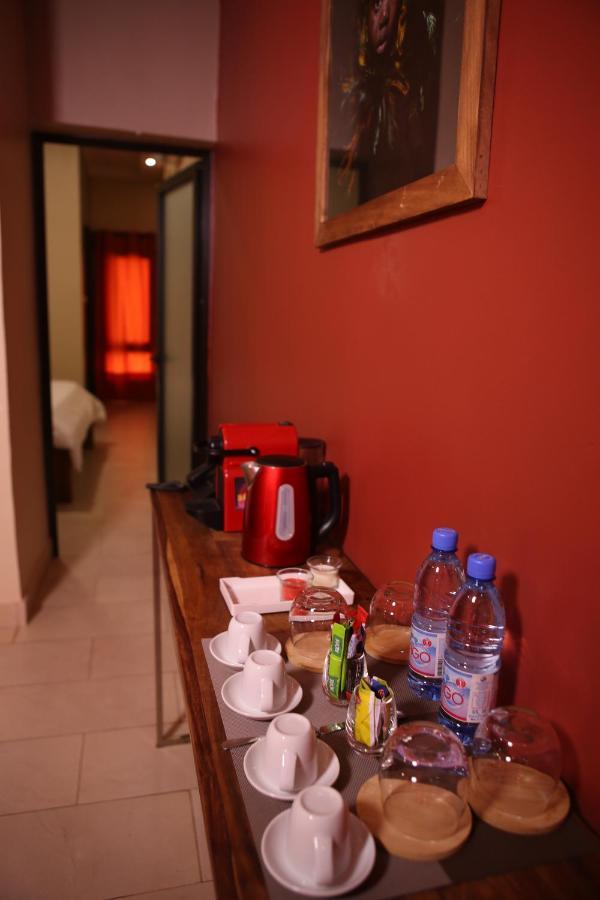 Au Bord De L'Eau Hotel Bamako Exterior photo